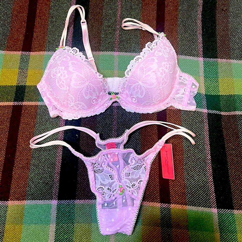 Betsy Johnson underwear34B.